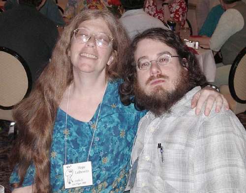 Hope Leibowitz, Charles Levi