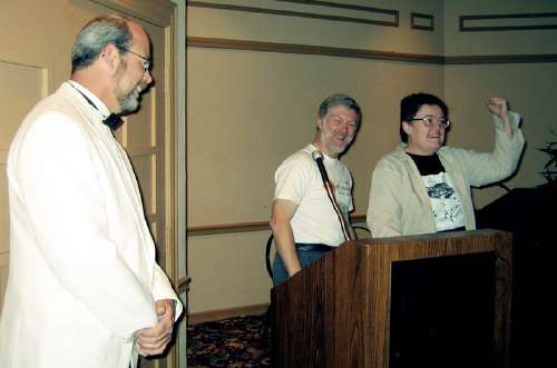 Ken Forman, Eric Lindsay & Jean Weber bidding for Corflu Airlie