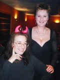 HELICON - Julia + Caro.jpg (64264 bytes)